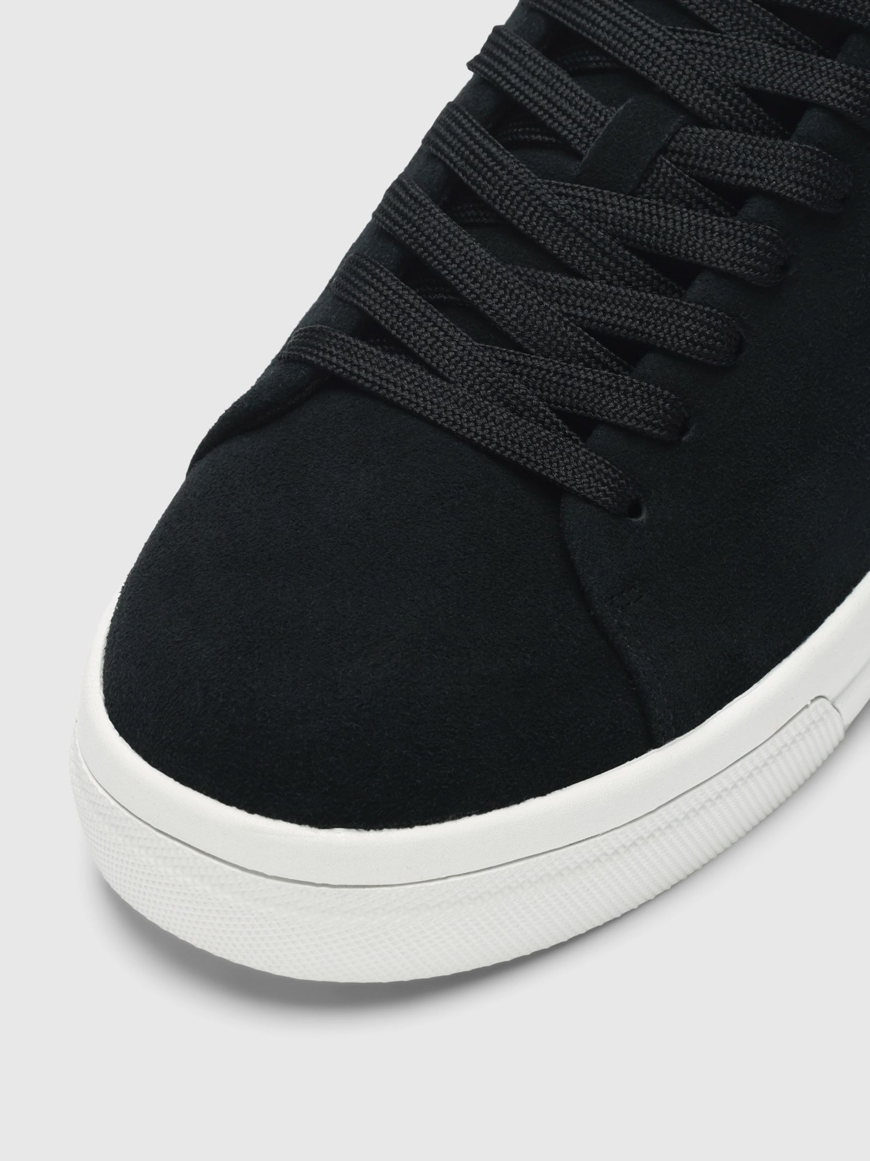 David Chunky Suede Sneaker 2.0 - Black