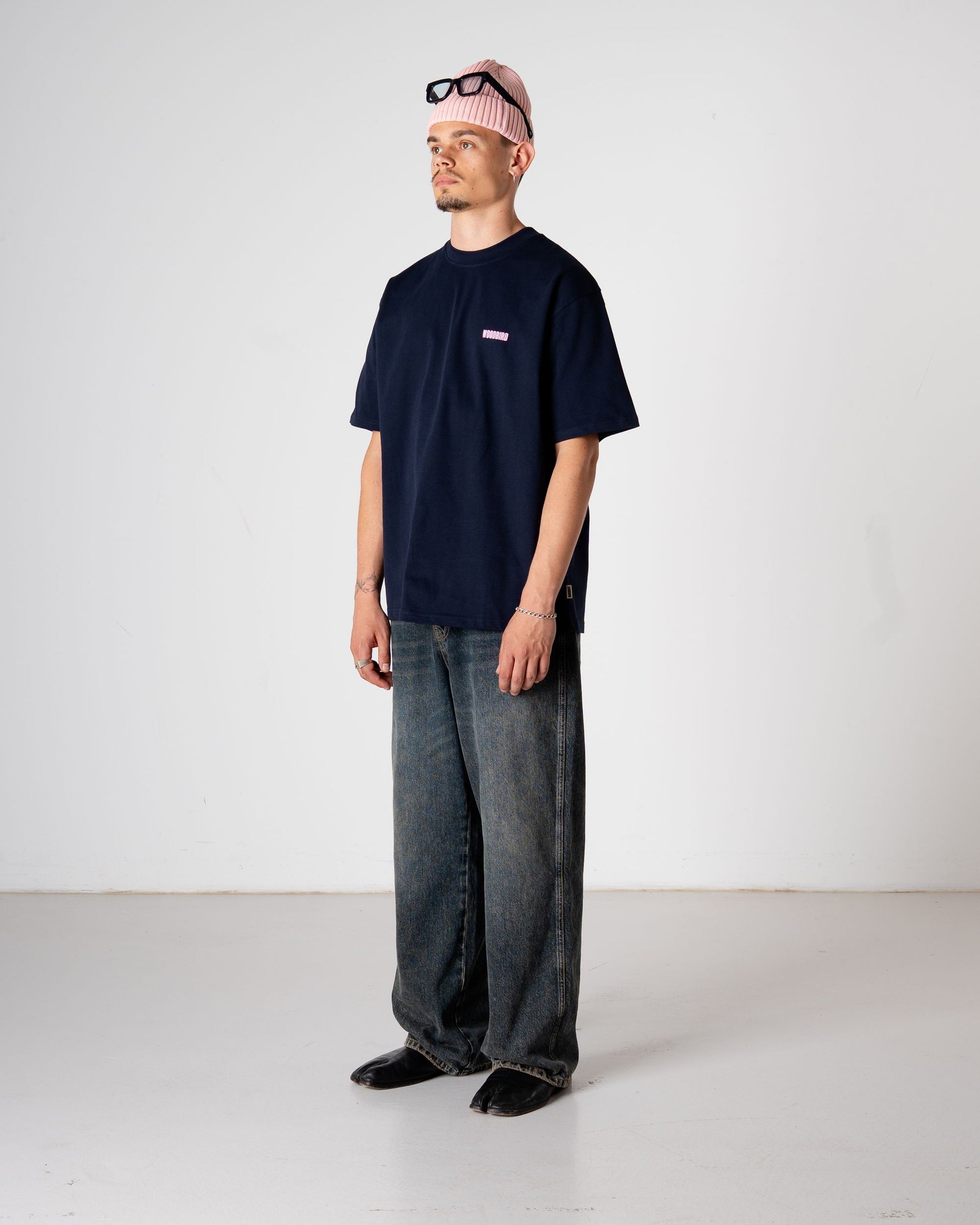 Baine Koi Tee - Dark Navy