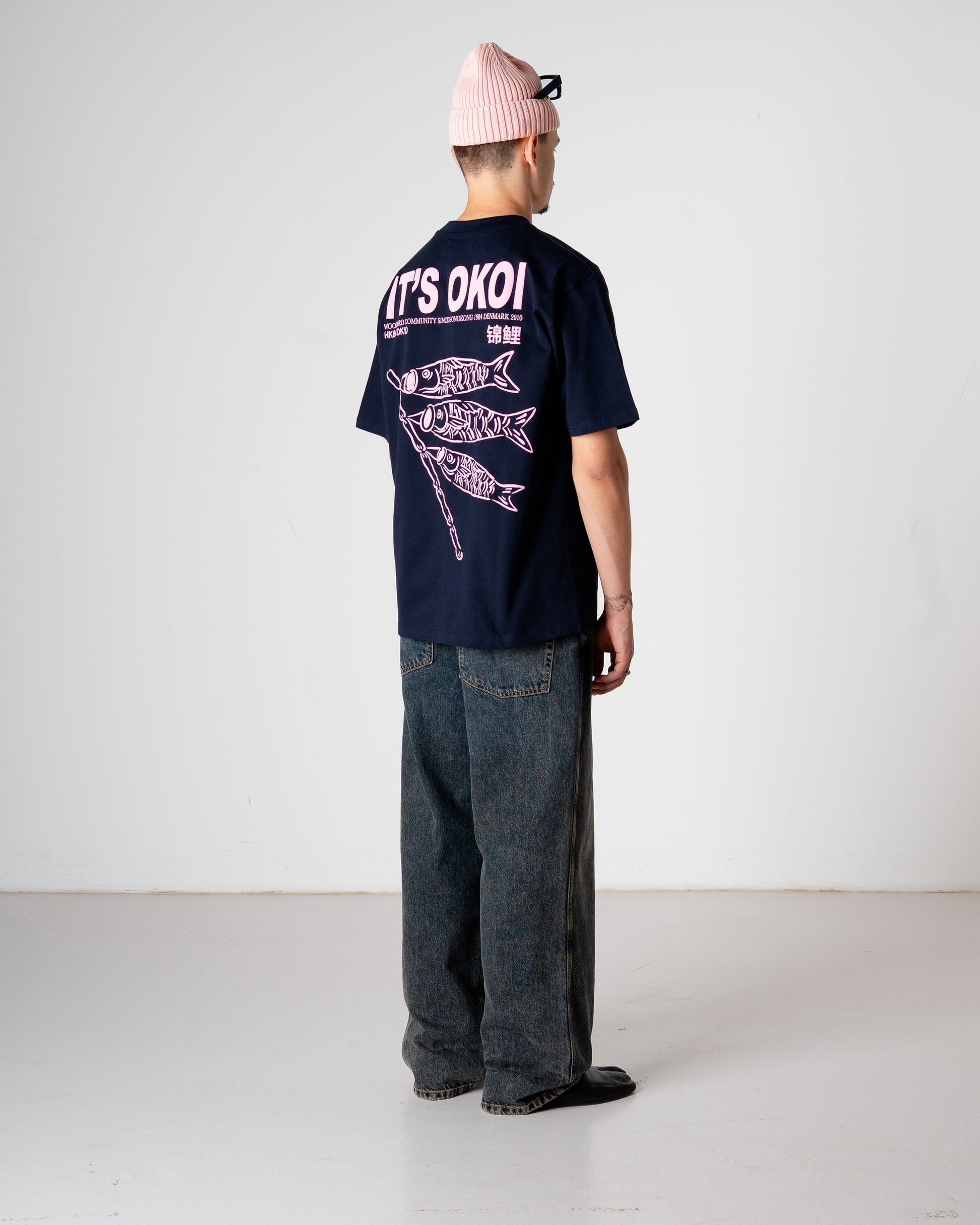 Baine Koi Tee - Dark Navy