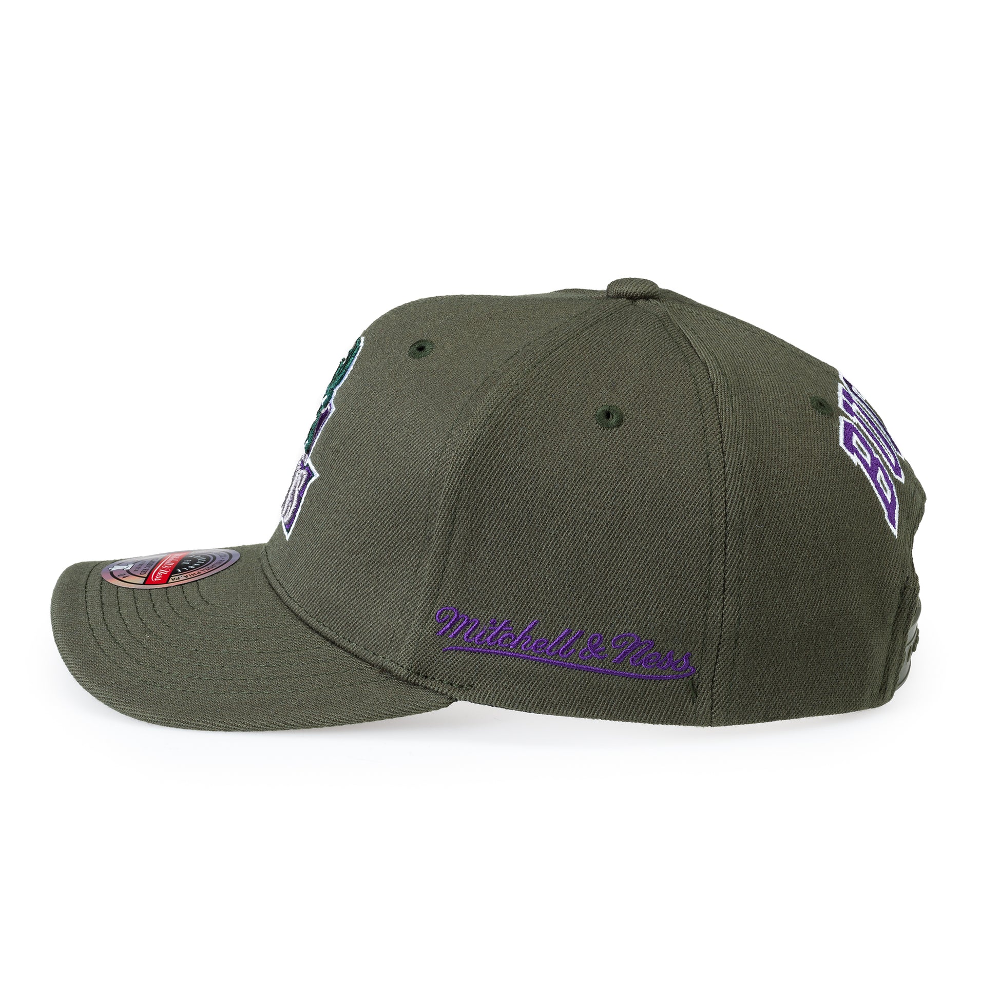 Dropback Solid Classic Red - Milwaukee Bucks Dark Green