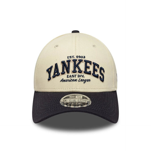 9Forty Wordmark MC New York Yankees - Offwhite/Navy
