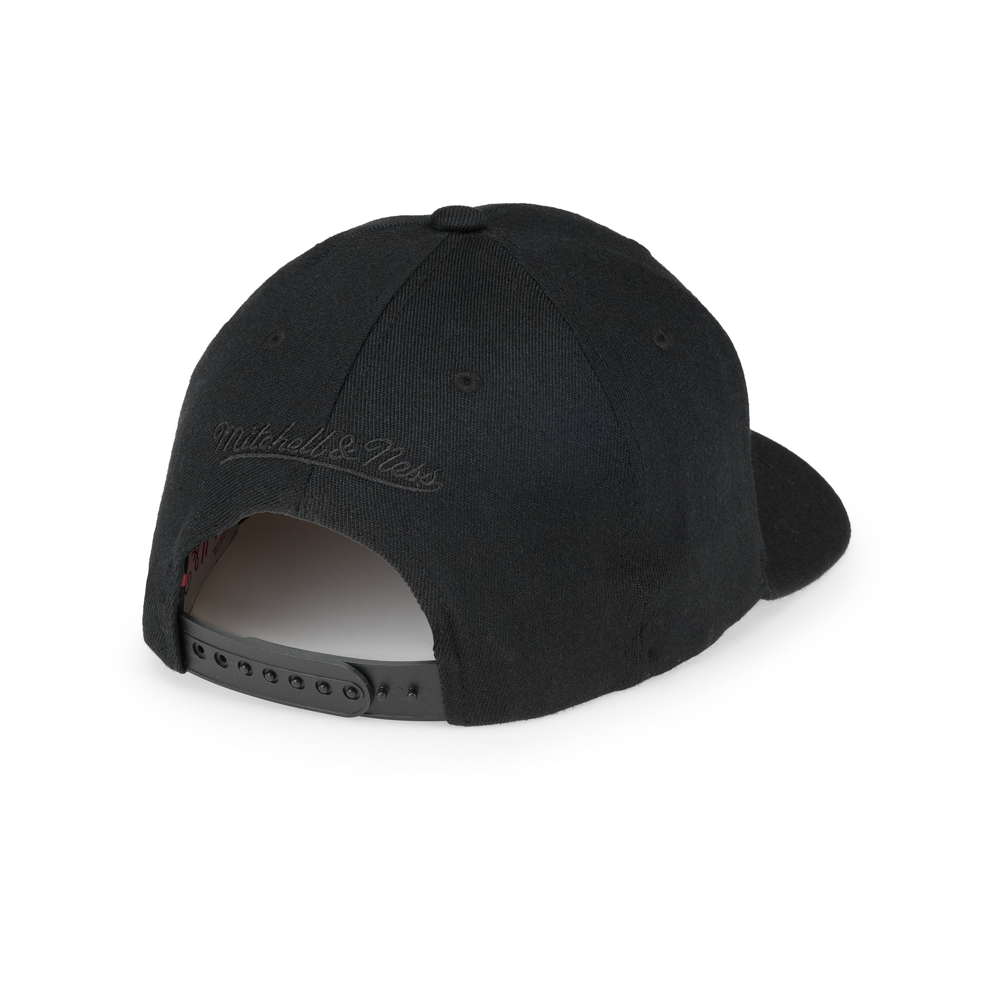 Black Out Arch Classic Red Snapback Miami Heat - Black