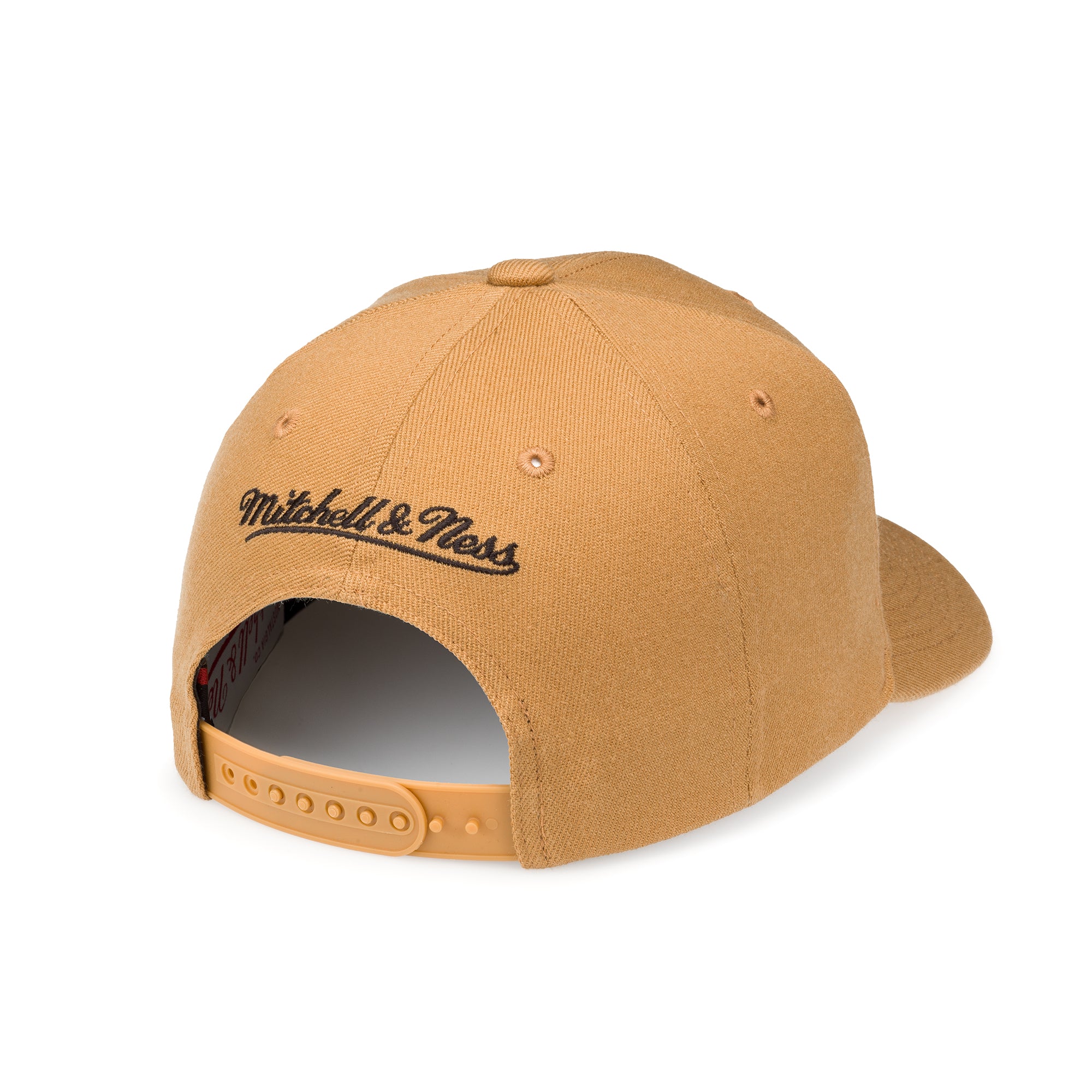 Desert Camo Classic Red - Chicago Bulls Sand
