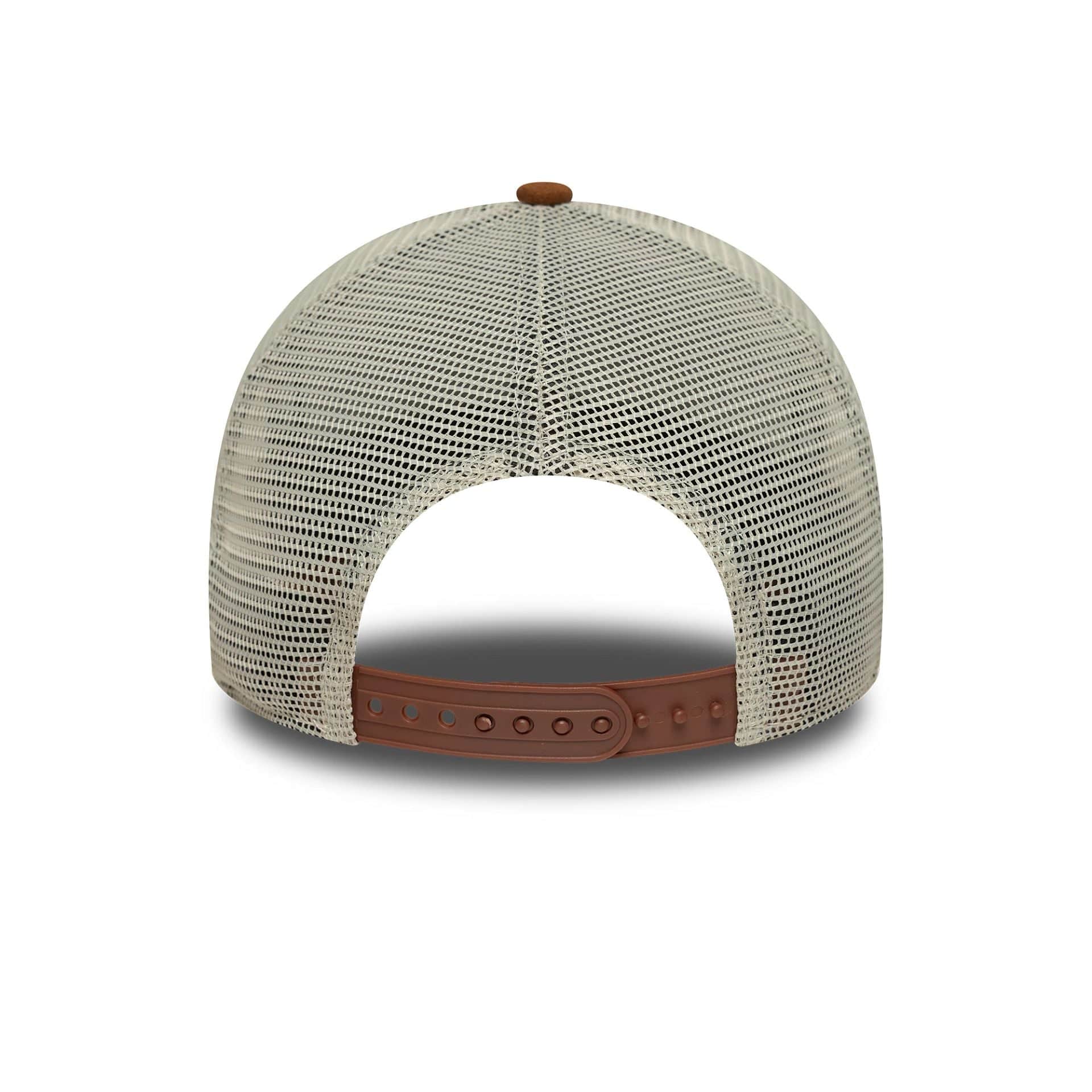 9Forty Trucker Oval Suede New Era Patch - Stone/Brown