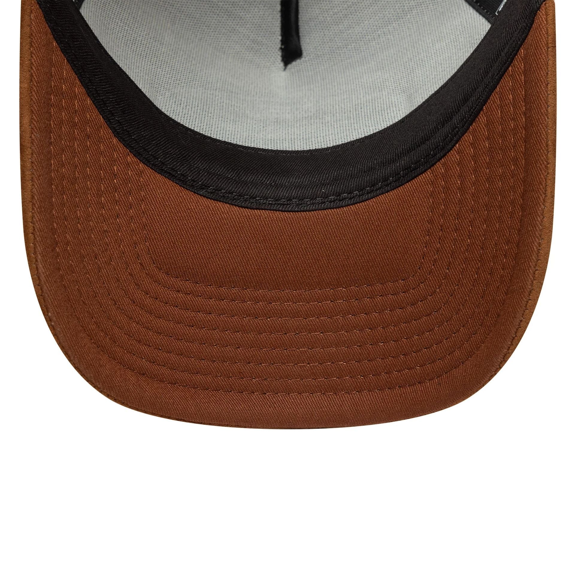 9Forty Trucker Oval Suede New Era Patch - Stone/Brown