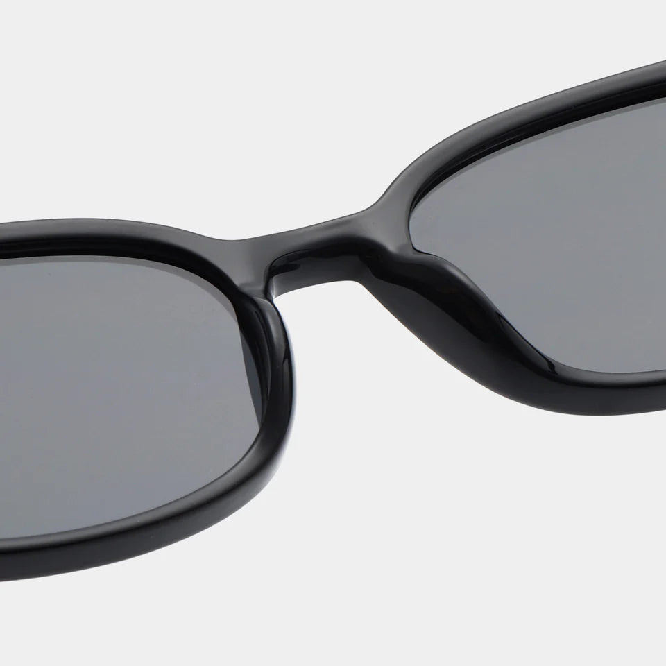 Charlie - Black