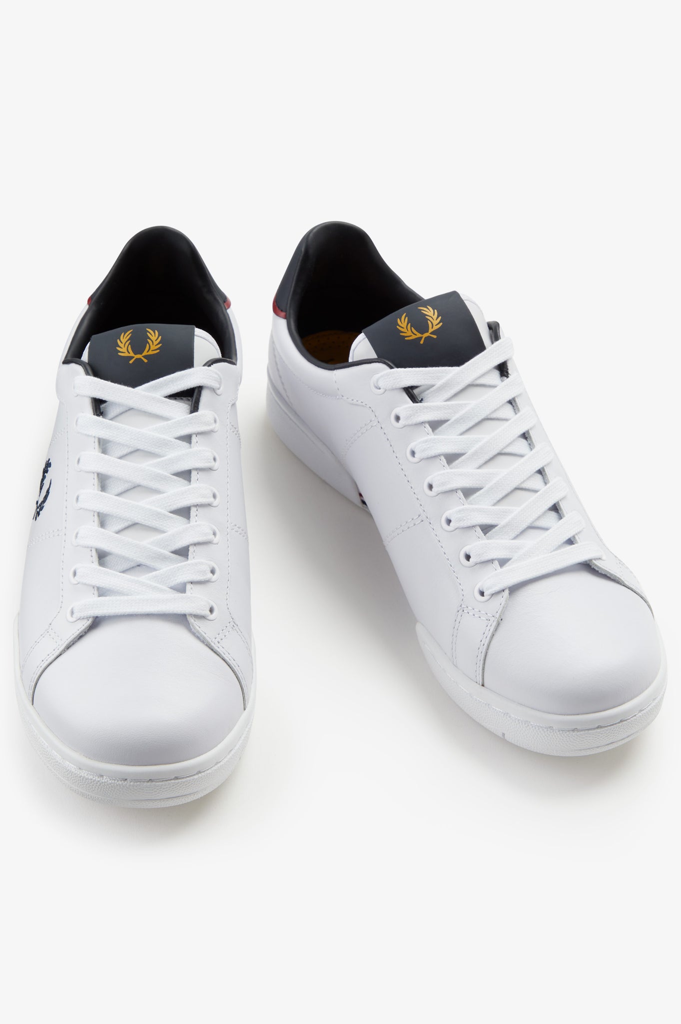 B722 Leather - White