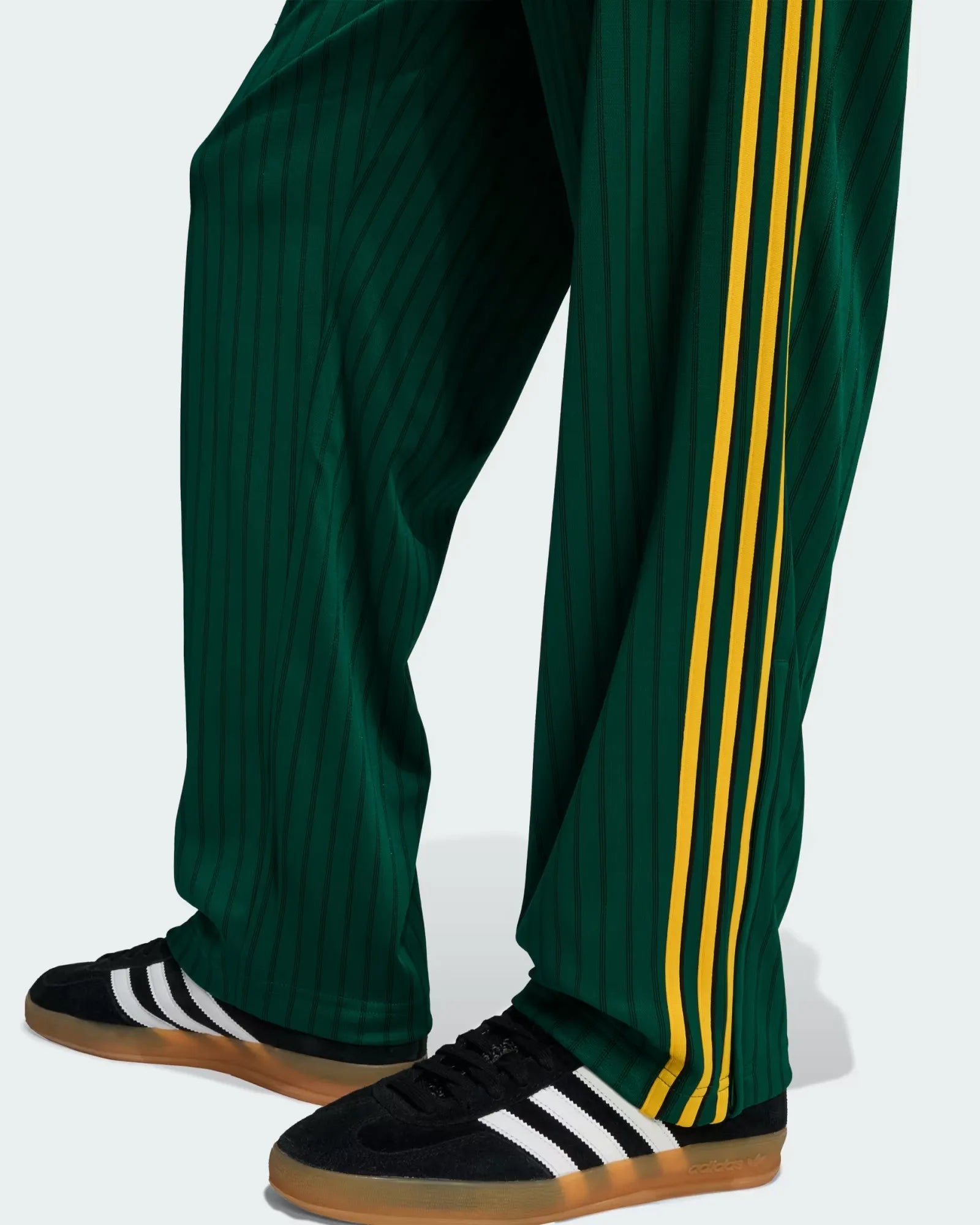 Firebird Trackpants - Collegiate Green