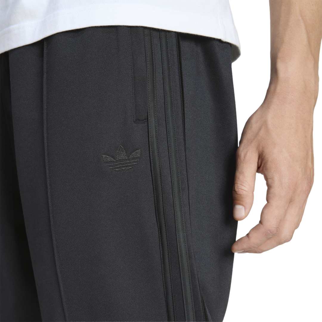 Oversized Trackpants - Black/Black