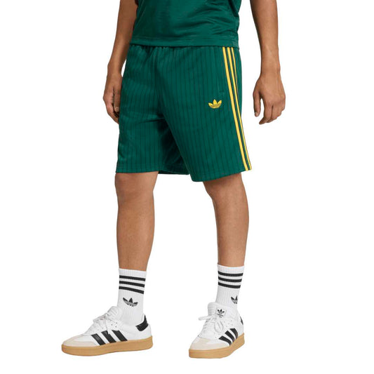 Firebird Shorts - Collegiate Green