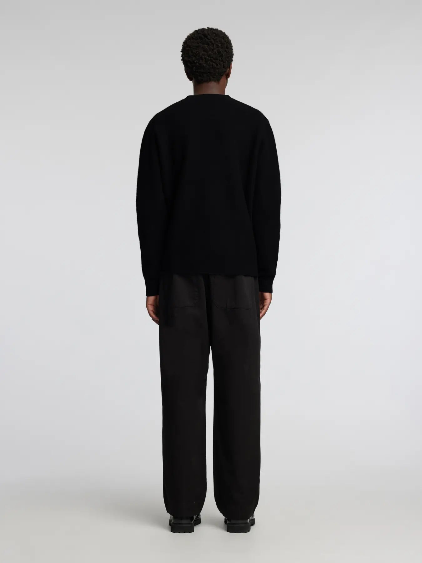 Ragi Long-sleeve Knit Wool Crewneck - Black
