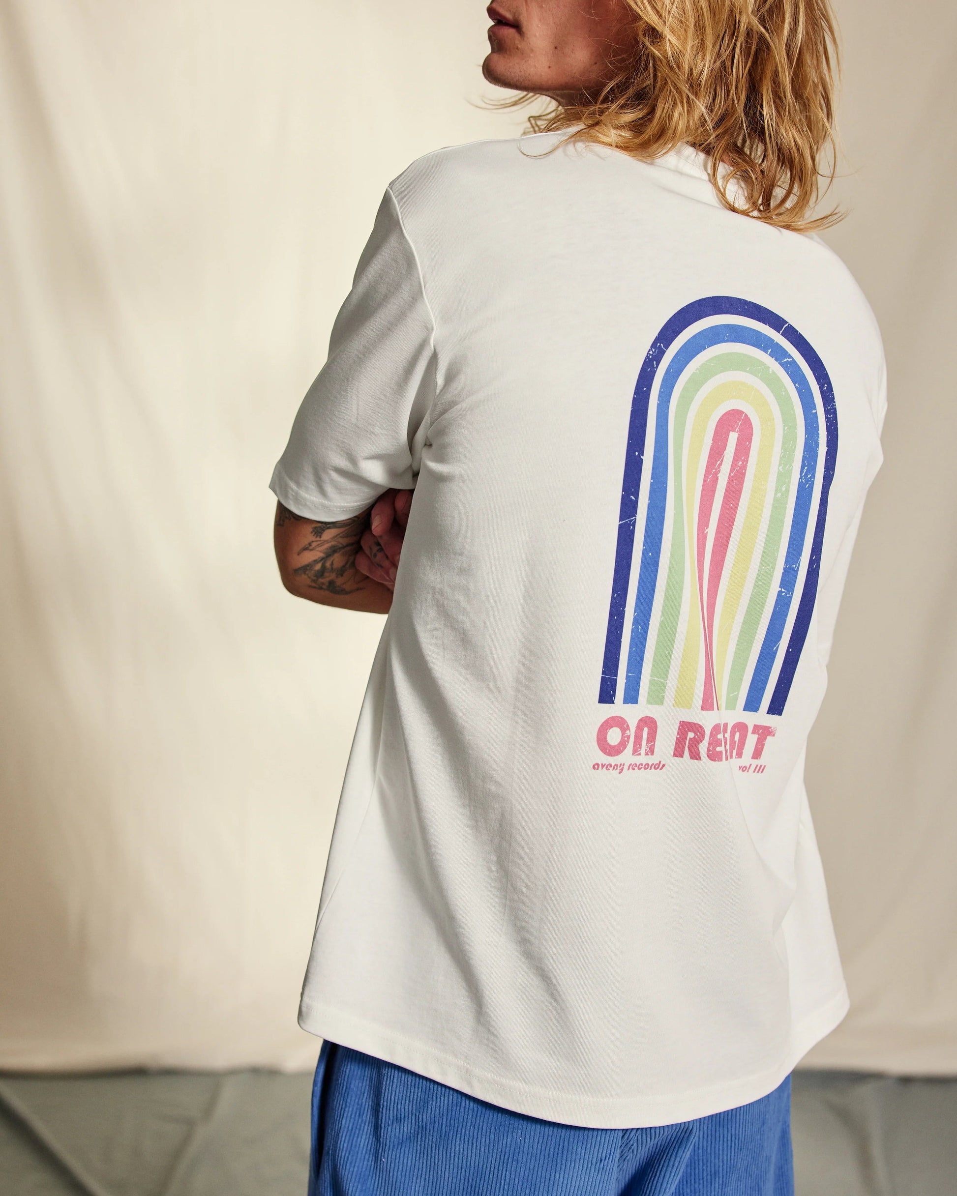 Berkeley Tee On Repeeat Front And Back - Almost White
