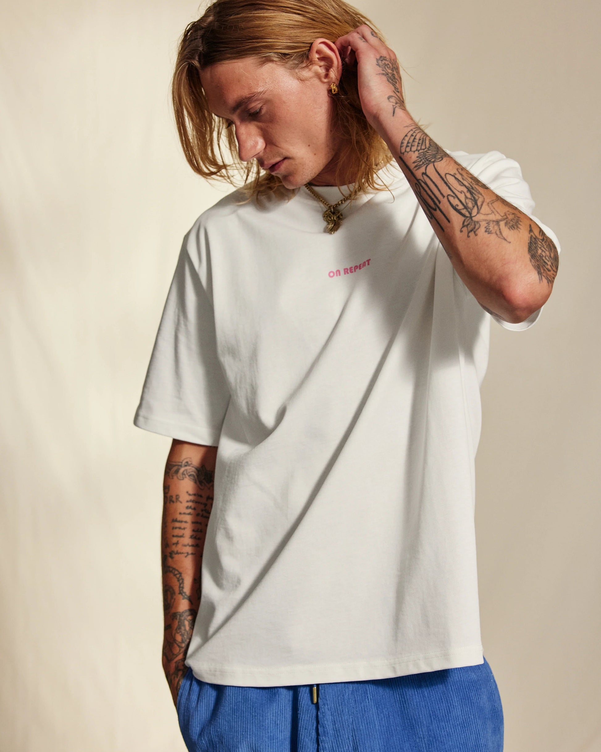 Berkeley Tee On Repeeat Front And Back - Almost White