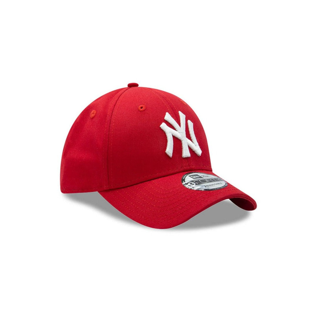 9Forty League Basic - New York Yankees Scarlet