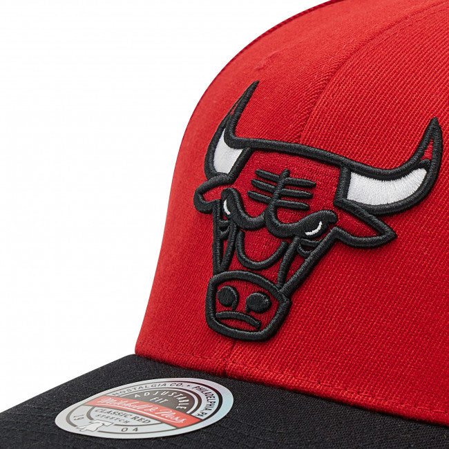 Team 2 Tone 2.0 Stretch Snapback - Chicago Bulls - Red/Black