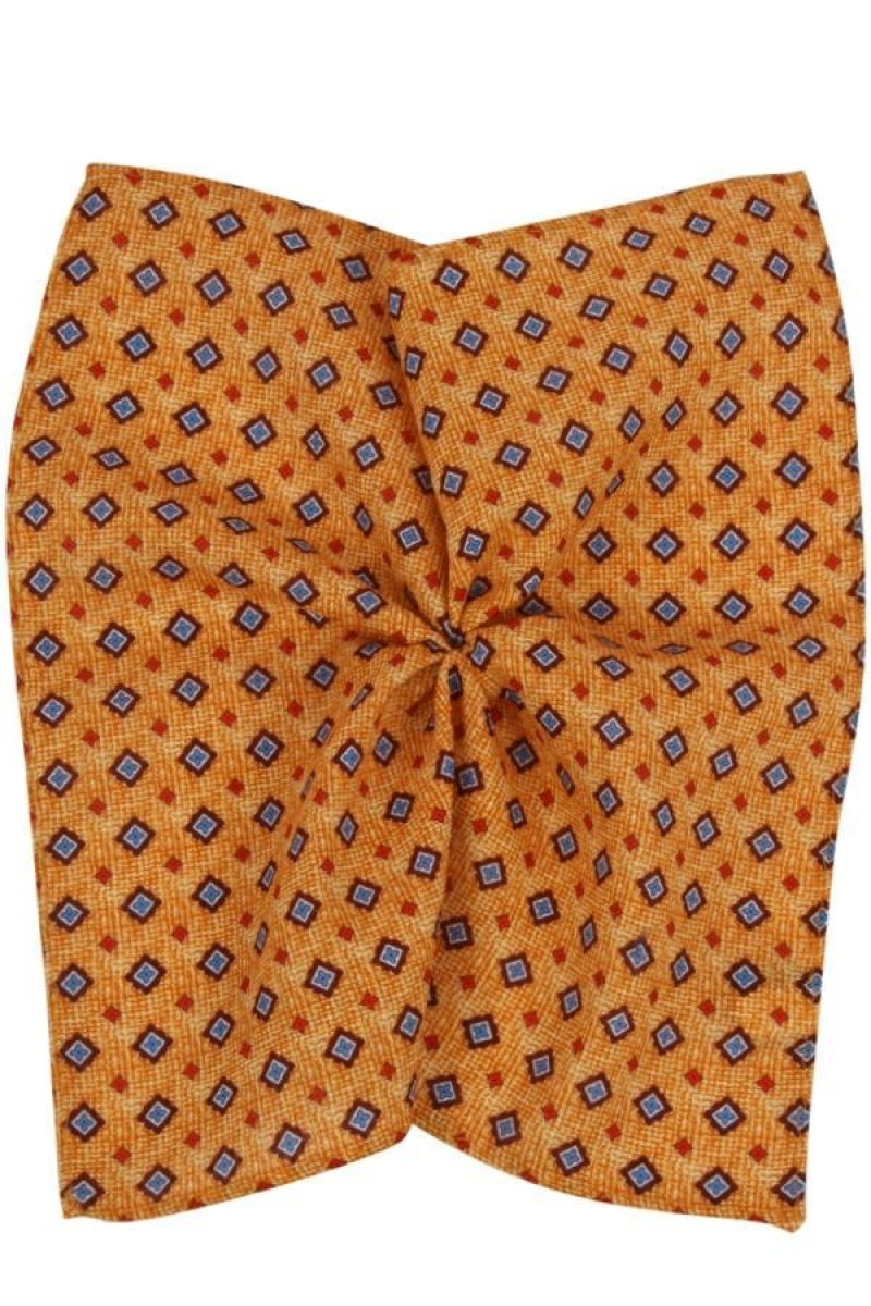 Hankie Fashion - Orange with pattern